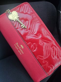 Juicy couture wallet used once see all pics