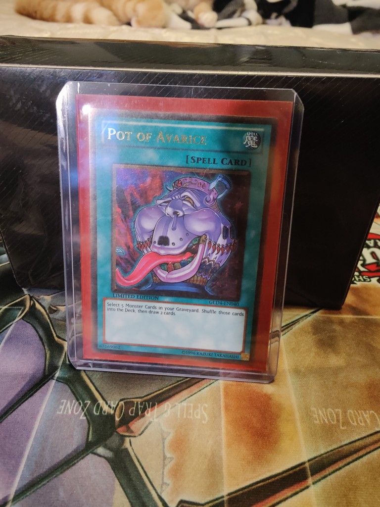 Yugioh - Gold Rare Pot Of Avarice for Sale in Lynwood, CA - OfferUp