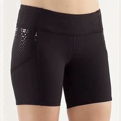 Lululemon Run Dart & Dash Shorts With Block-It Pocket™