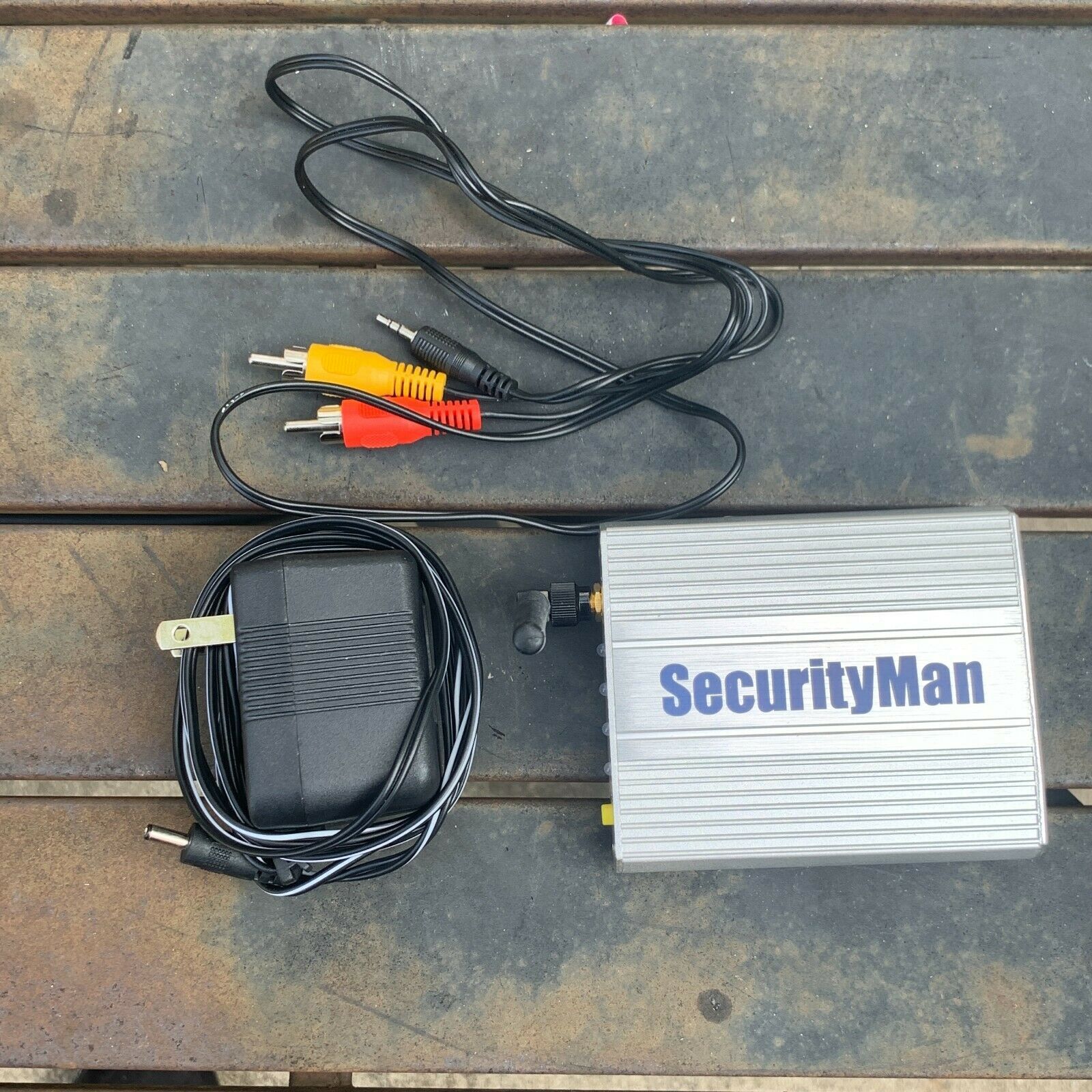 Security Man 2.4GHz Wireless Receiver for Outdoor Watch 2.4GHz Cameras