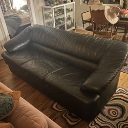 FREE Couch
