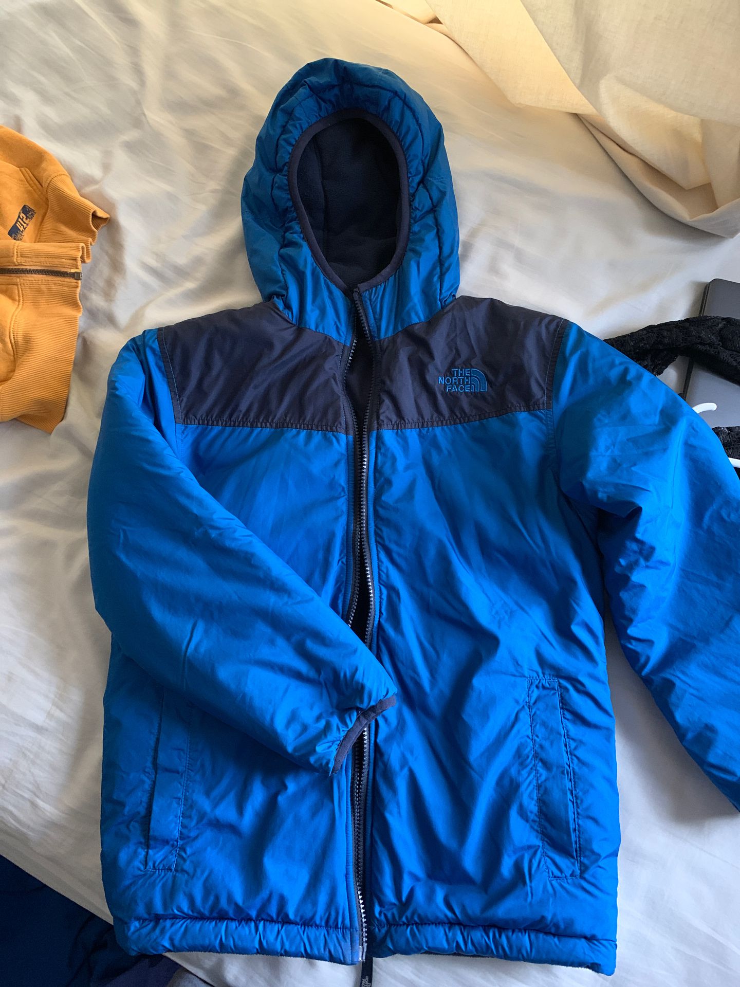 Youth North Face reversible coat size 8/10