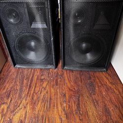Yamaha Speaker 