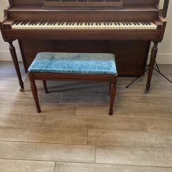 Piano  Make Offer Needs To Go First Make Good Offer Gets It