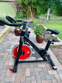 Stationary bike SUNNY