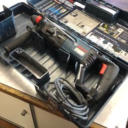 96091 Bosch GBH2-28L Corded 120v 8.5amp 1-1/8” Sds Max Rotary Hammer In Hard Carry Case 577422