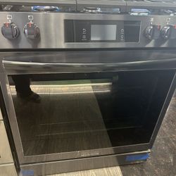 Black Stainless Steel Gas Range