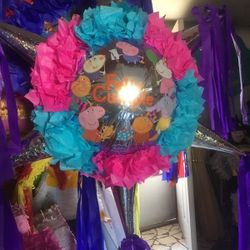Peppa pig piñata