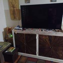 50 Inch TV  $30  Back Light Is Out