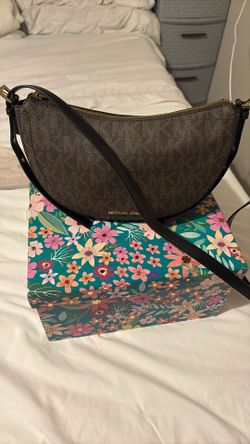 Mk Crossbody Purse 