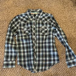 Women’s Plaid Western Style Shirt