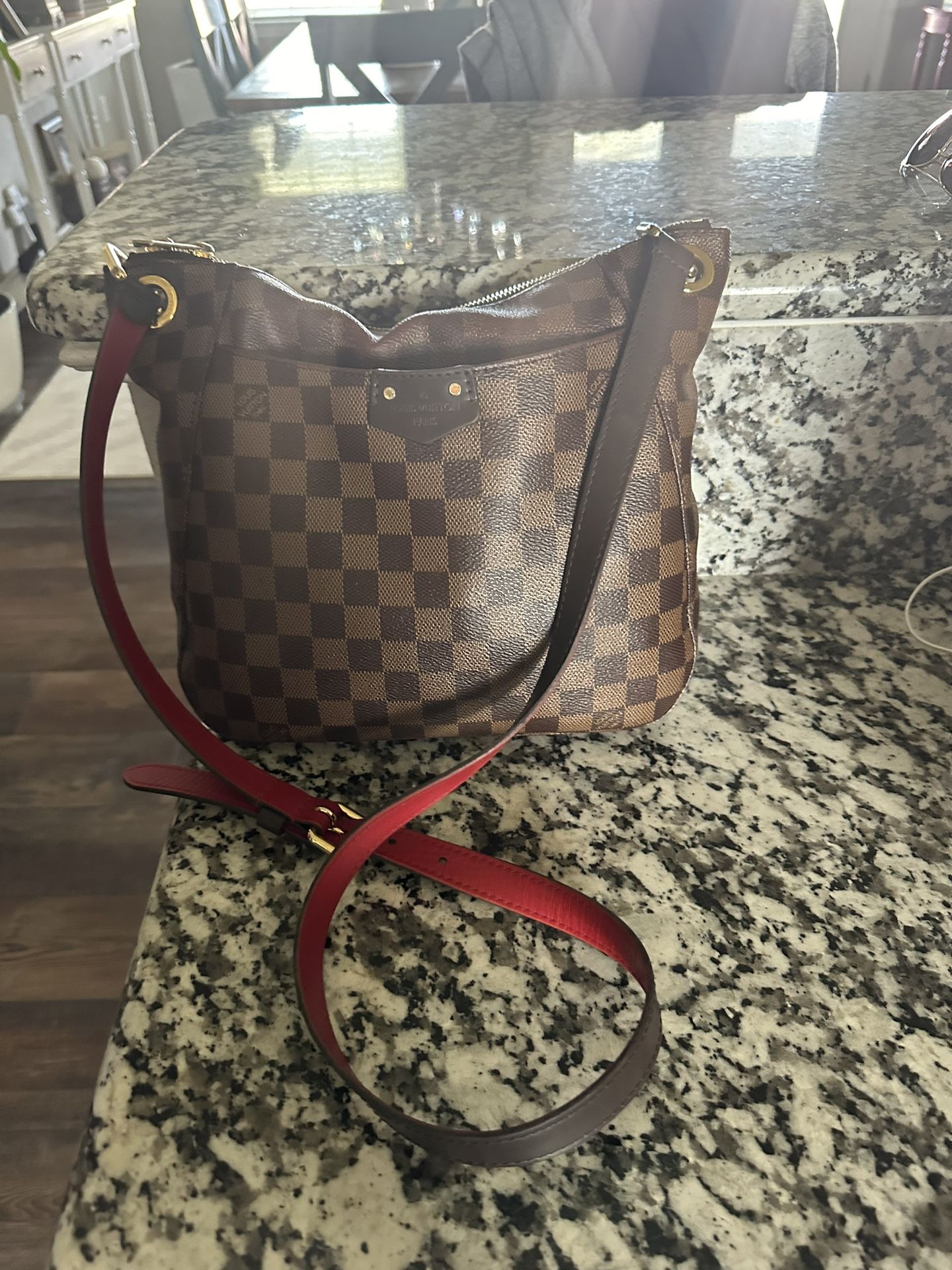 Louis Vuitton Crossbody