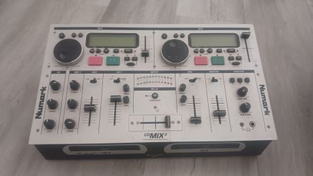Numark CD Mixer