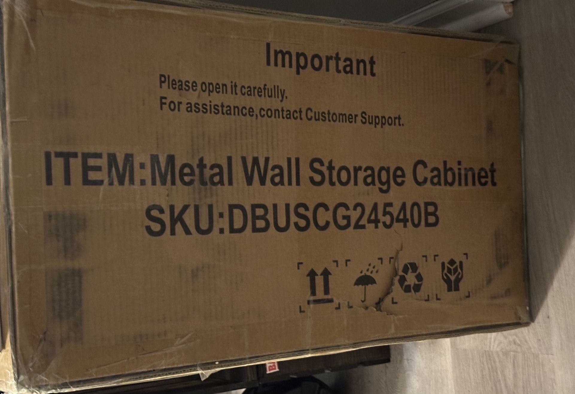 Metal Wall Storage Cabinet 