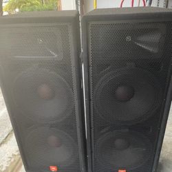 Black Speaker 