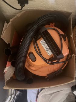 Car vacuum