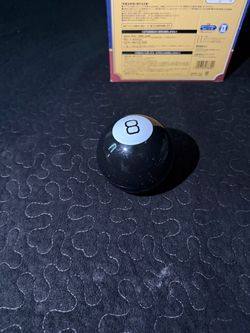 8 Ball - Toy story prompt