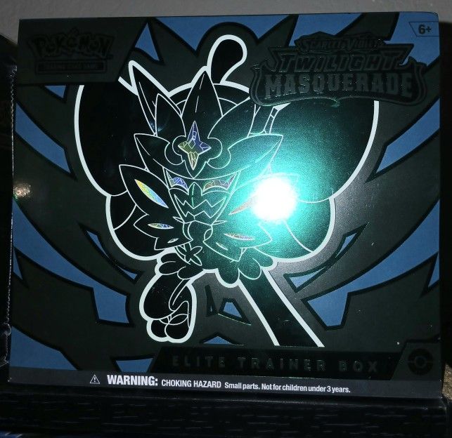 Twilight Mascarade Etb