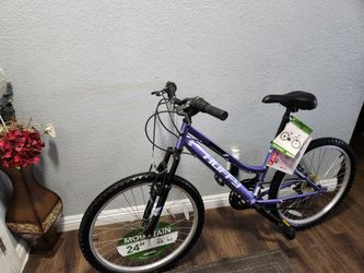 Huffy Bike Rack Greek 24 18 Speed Mont Sports New Ready To Ride good condition