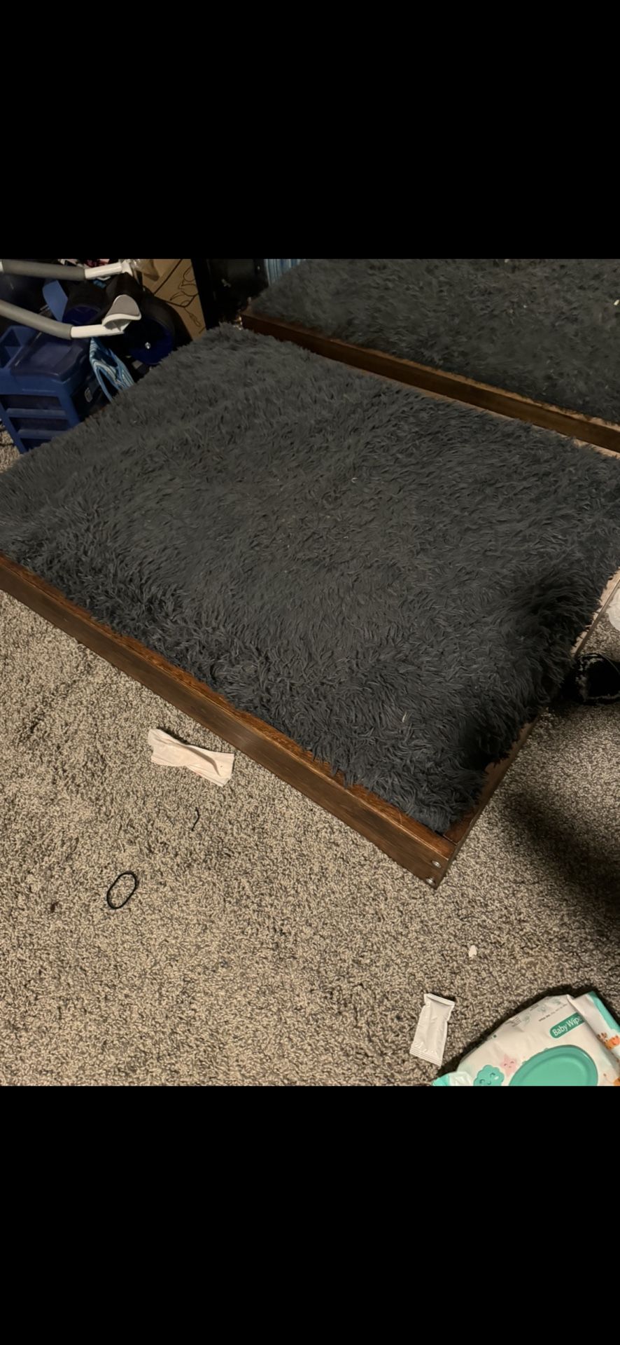 Large dog bed very good condition