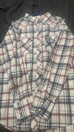 Plad and flannel shirts