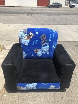 Puppy dog pals Kids couch