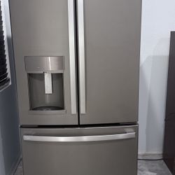 GE Profile Kitchen Appliances 