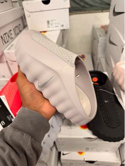 NIKE MIND 001
