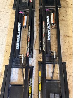 Portable car lift