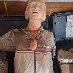 Resusci Annie Manikins