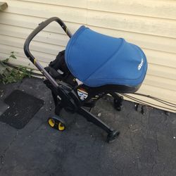 Donna Car Seat An Stroller All In One