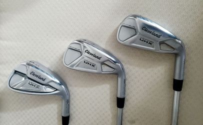 Cleveland Launcher UHX RH Iron Set 4, 6, PW Dynamic Gold DST 98 Steel Shafts