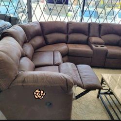 Ashley Canyon Reclining Sectional Sofa Finance and Delivery Available Tambo