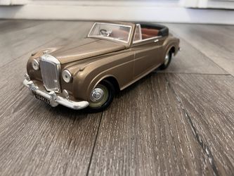 Diecast 1/18 Scale Solido 1961 Bentley S1 Convertible Made In France