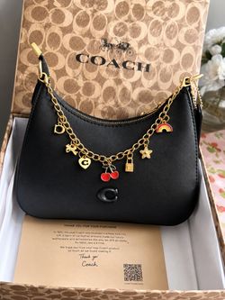 Crossbody purse