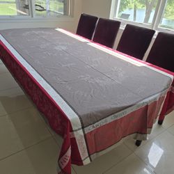 French Jacquard Woven Tablecloth - Set Of 2
