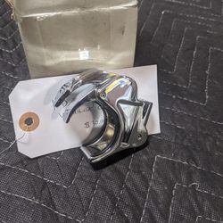 Harley-Davidson Locking Quick-Release Windshield Clamp