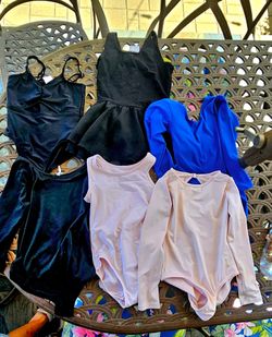 Girl ballet outfit size 6/8