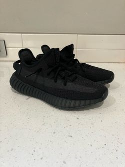 yeezy 350 black onyx size 6.5