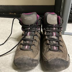 Keen Hiking Boots Women