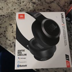 New JBL noise canceling headphones