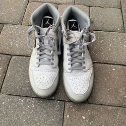 Jordan 1 MIDS! 