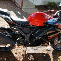 2010 Kawasaki ninja 250r