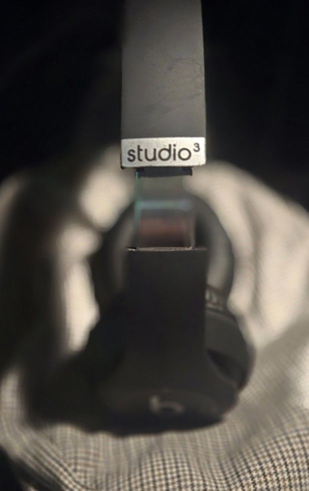Beats By Dre Studio 3's