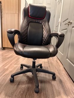Computer chair and desk