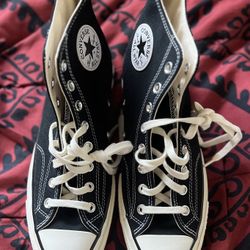 New Converse Chucks Size 9