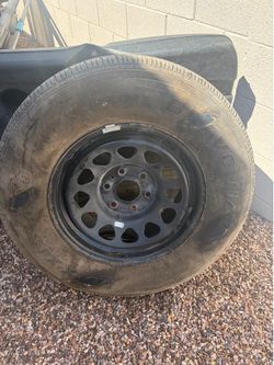 Yukon suv spare tire just dirty