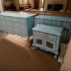 Blue and Gold Bedroom Provincial Dresser Desk Set