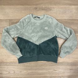 Abercrombie green chevron Sherpa sweatshirt sweater