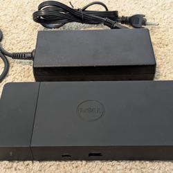 Dell WD22TB4 180W 40GB Thunderbolt 4 USB-C Triple Monitor Docking Station Black